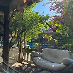 Hira Holiday home *