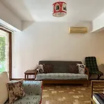 Hira * Datça