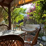 Ferienhaus Hira *